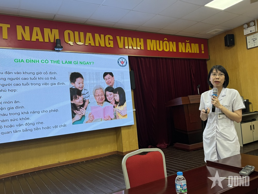 Khi nỗi cô đơn trở thành căn bệnh ở người cao tuổi